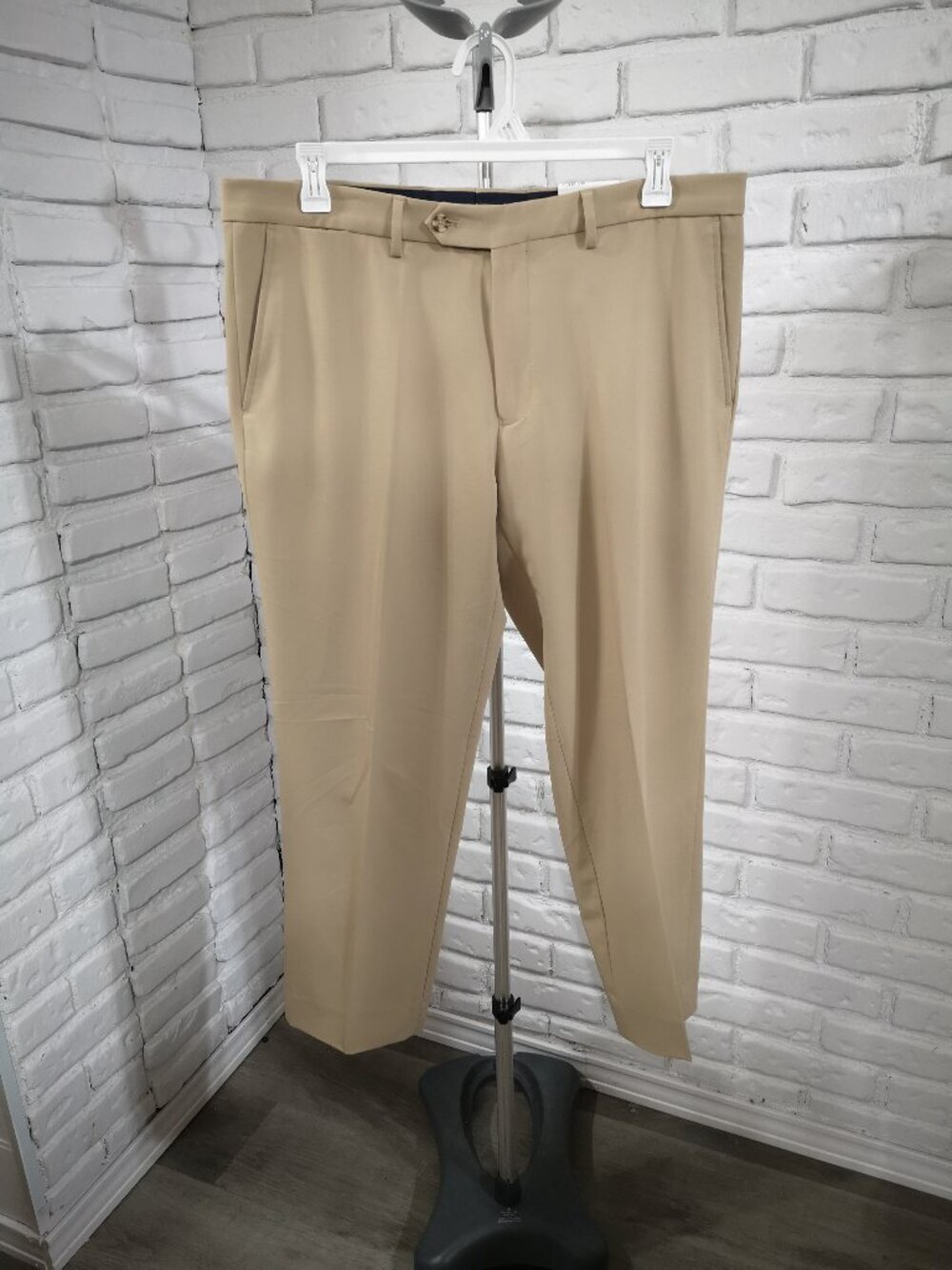 NWT Nautica Anchor Men's Size 38/29 Tan Flat Front Comfort Waist Stretch Pants